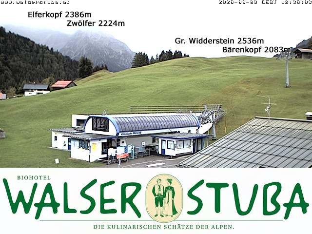 Archived image Webcam Hotel "Walserstuba"