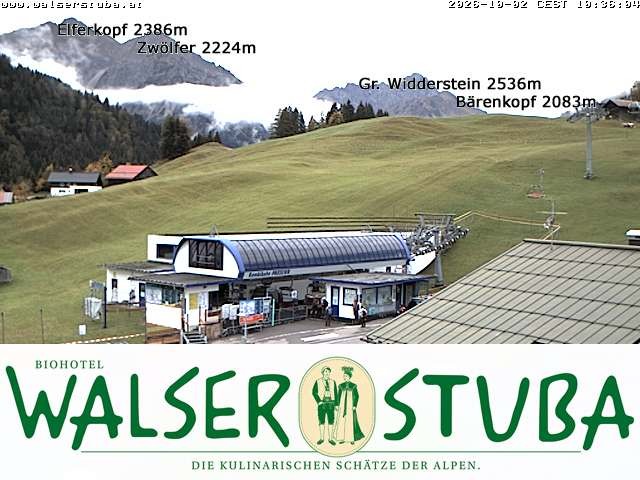 Archiv Foto Webcam Hotel für Bergfreunde - Walserstuba