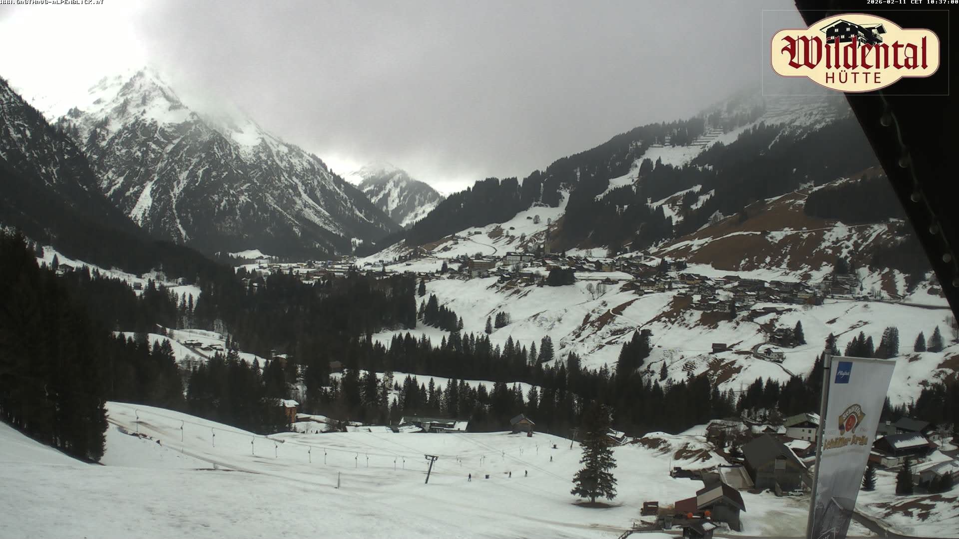 Archived image Webcam View to Hoefle