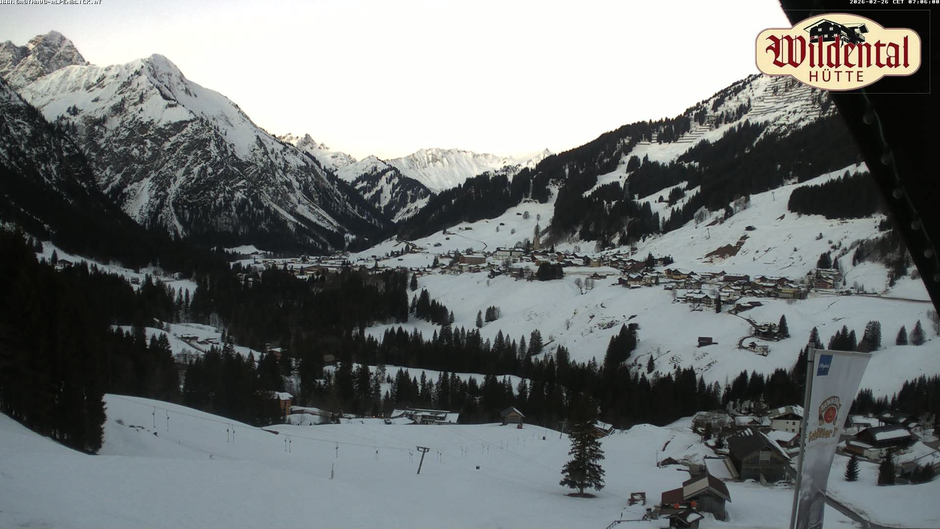 Archived image Webcam View to Hoefle