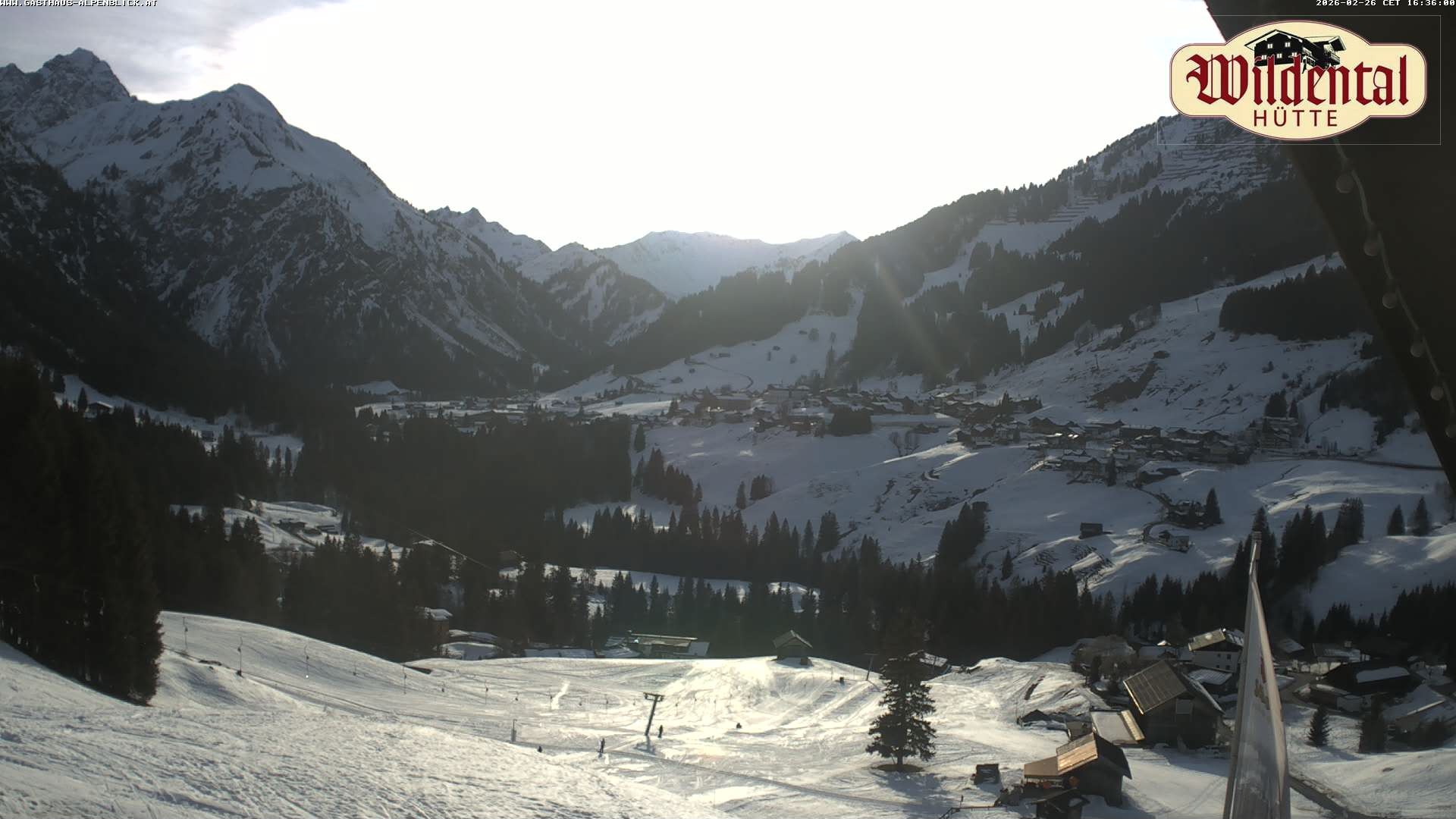 Archived image Webcam View to Hoefle