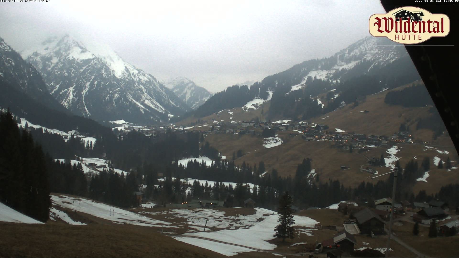 Archived image Webcam View to Hoefle