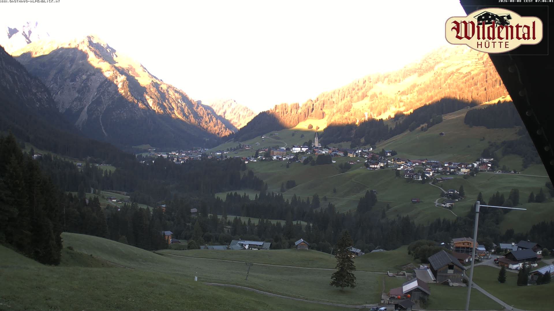 Archived image Webcam View to Hoefle