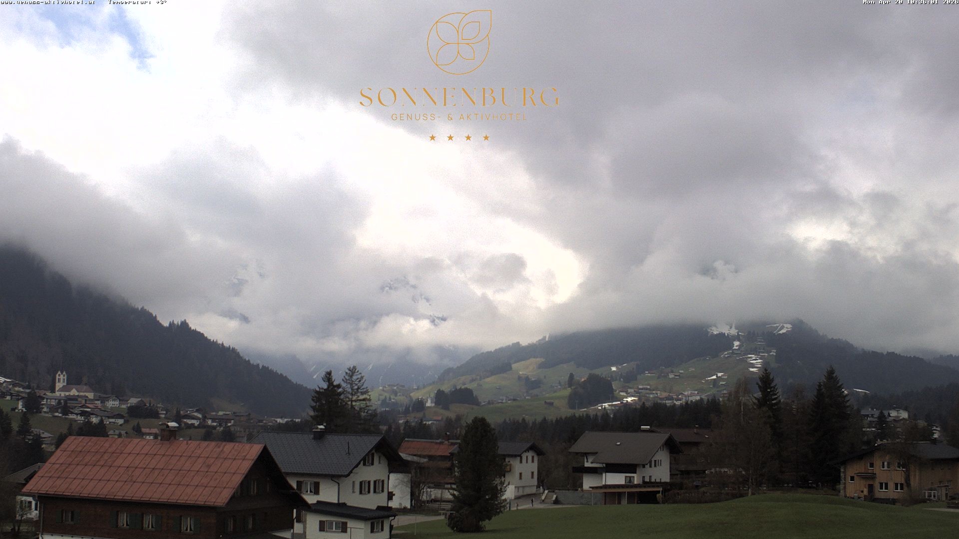 Archived image Webcam Sonnenburg Hotel