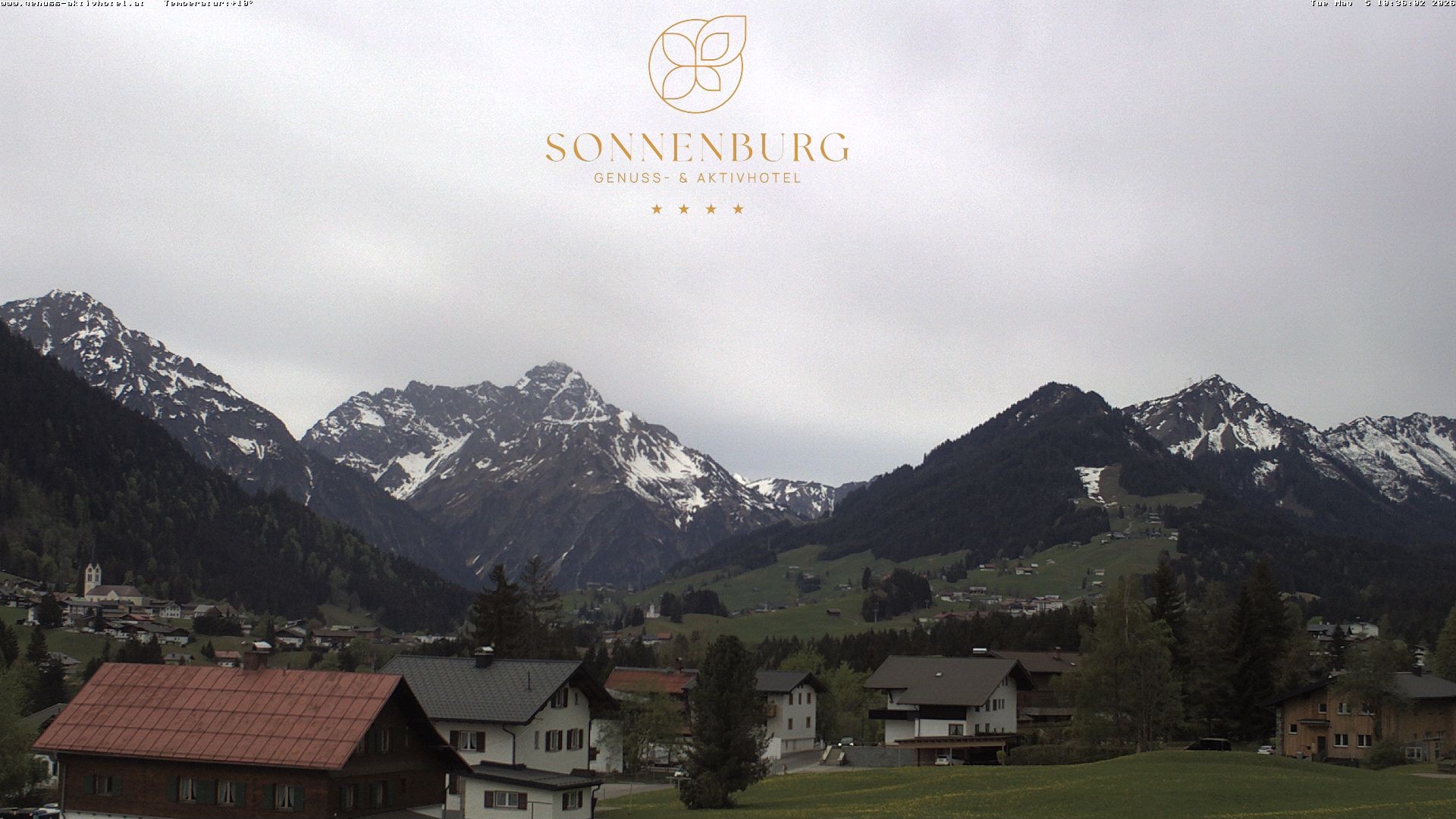 Archived image Webcam Sonnenburg Hotel