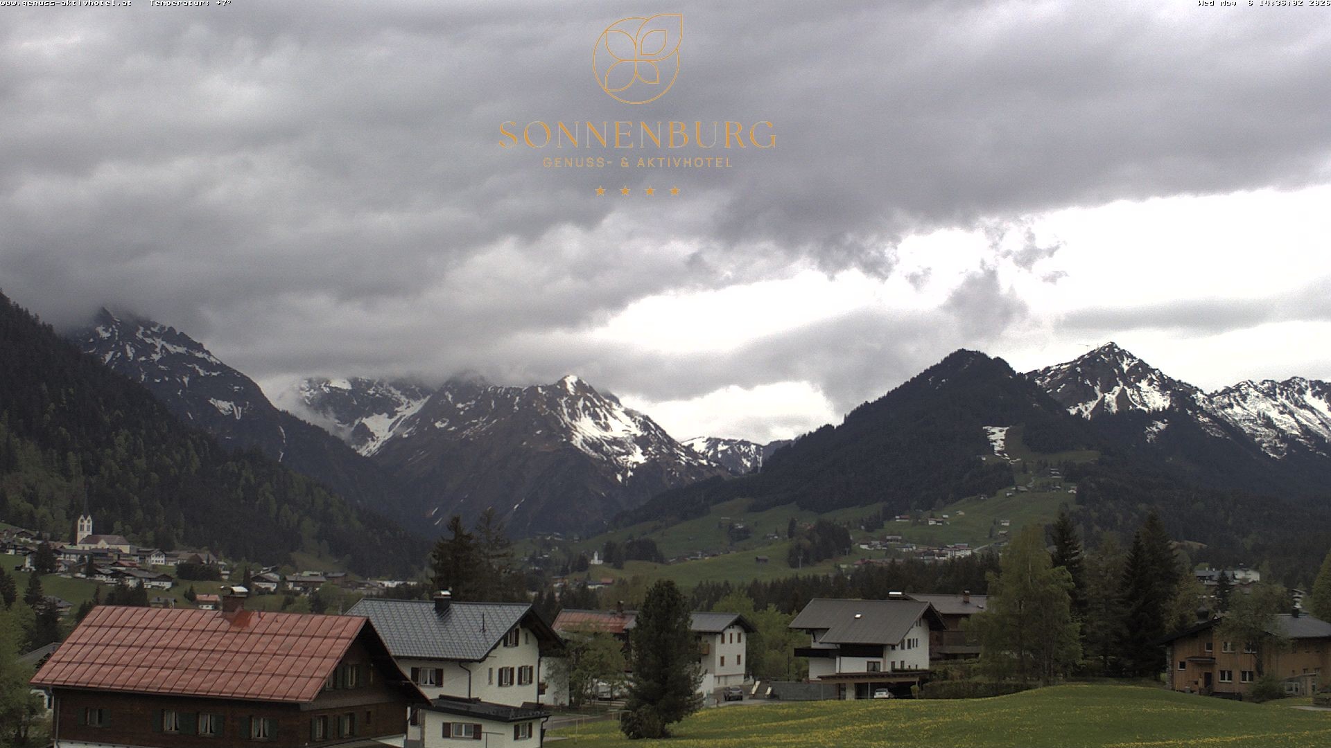 Archived image Webcam Sonnenburg Hotel