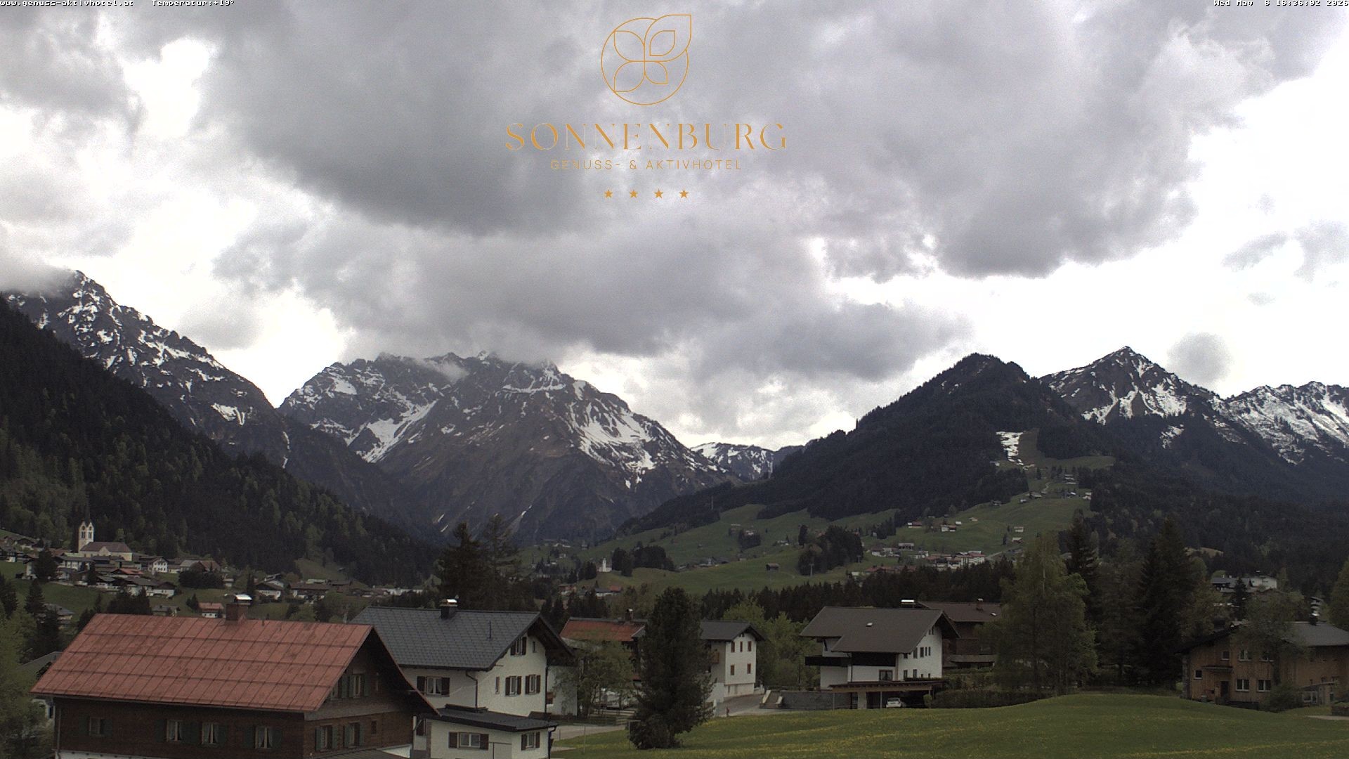 Archived image Webcam Sonnenburg Hotel