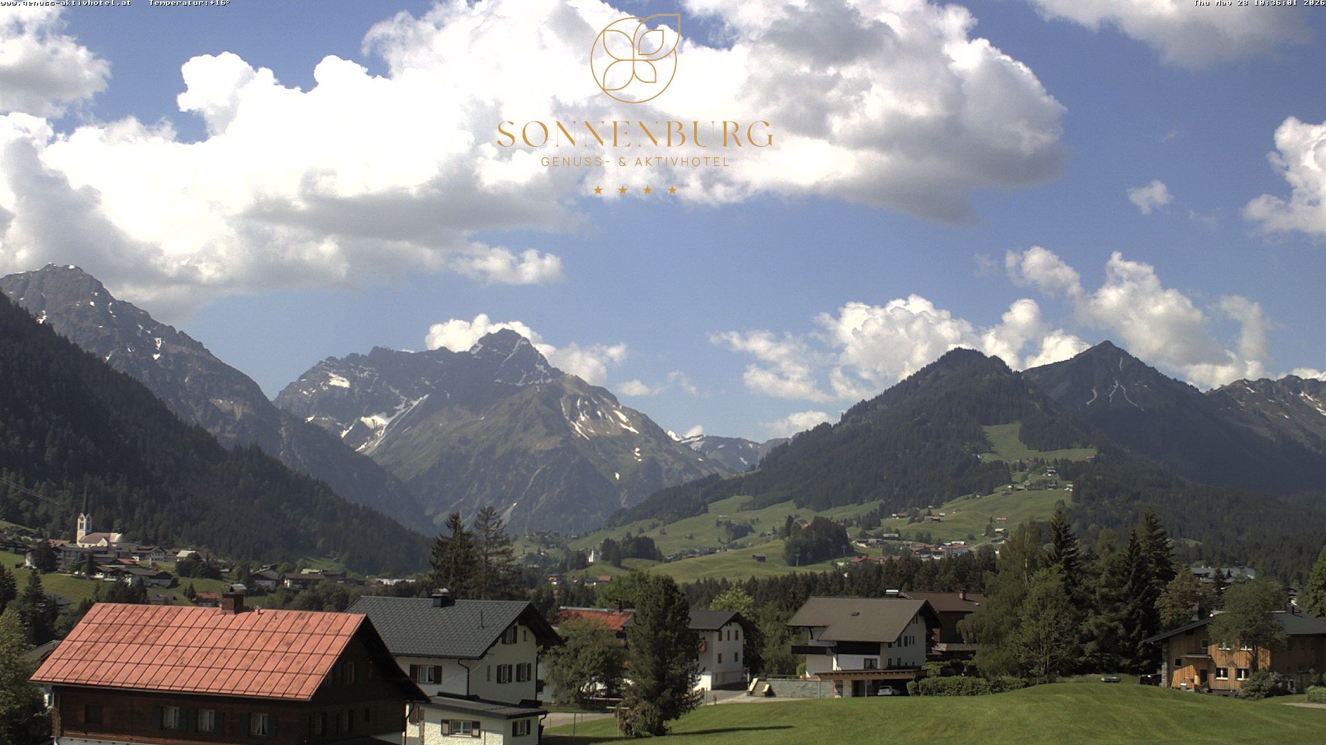 Archived image Webcam Sonnenburg Hotel