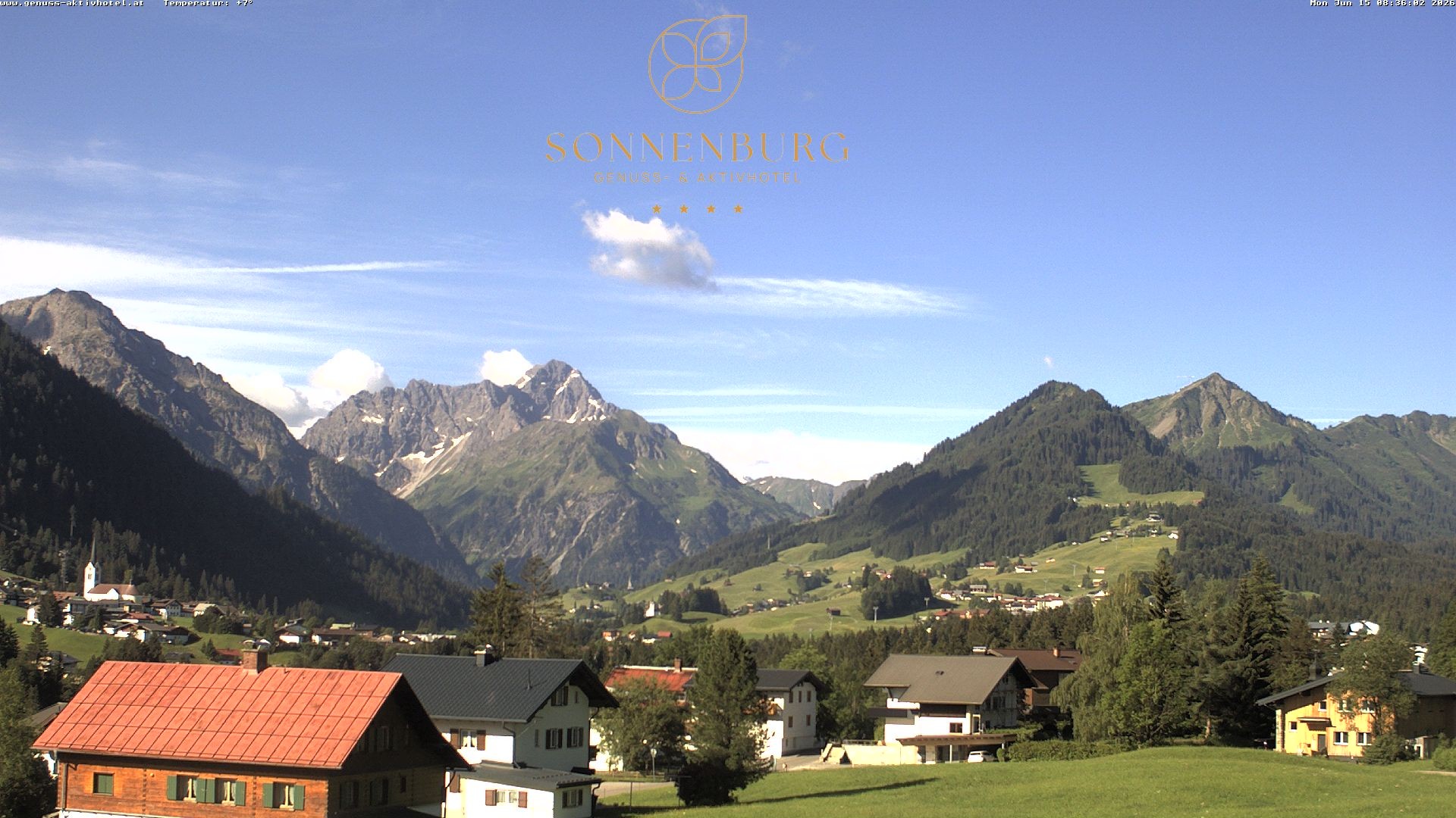 Archived image Webcam Sonnenburg Hotel