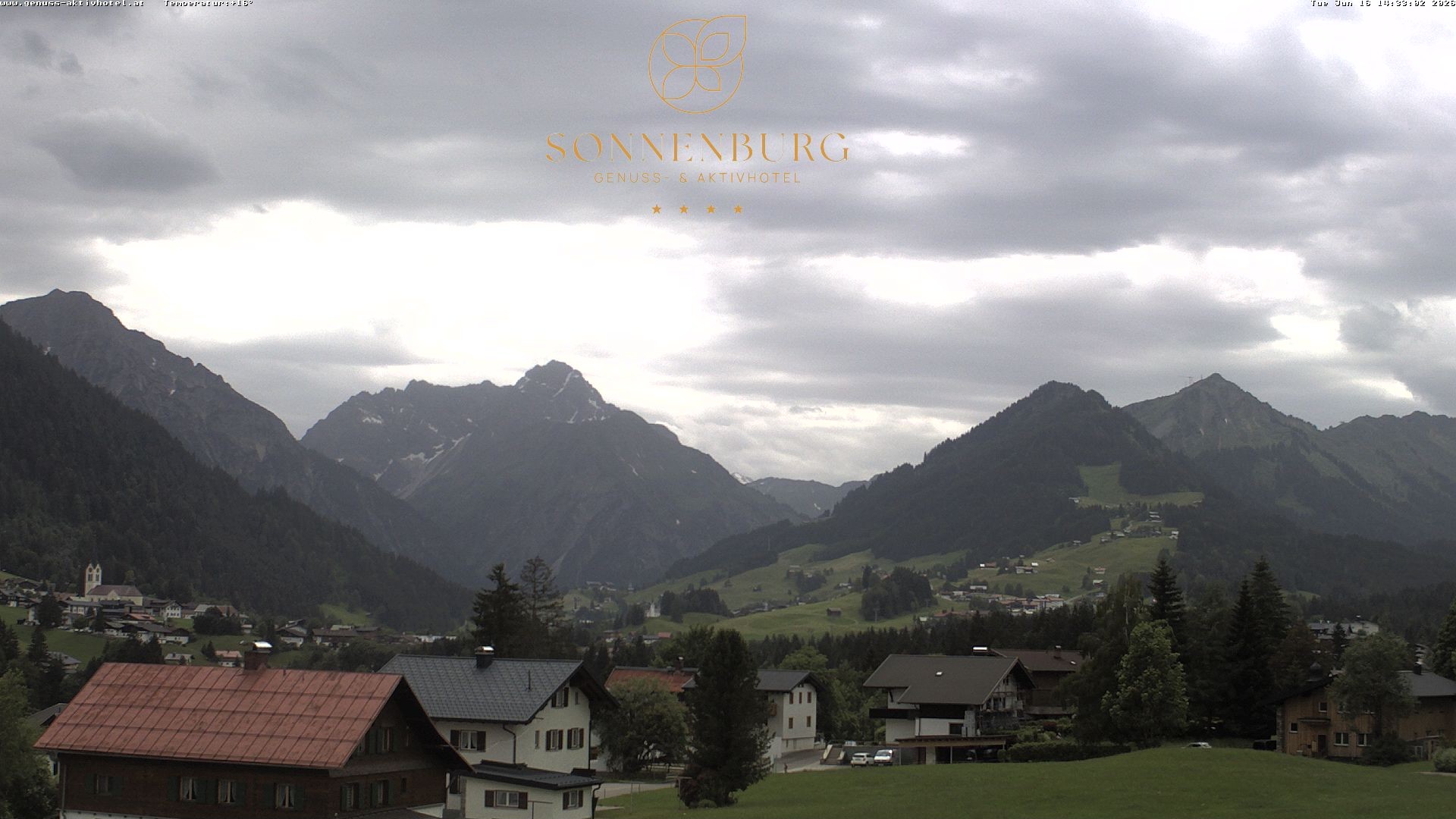 Archived image Webcam Sonnenburg Hotel