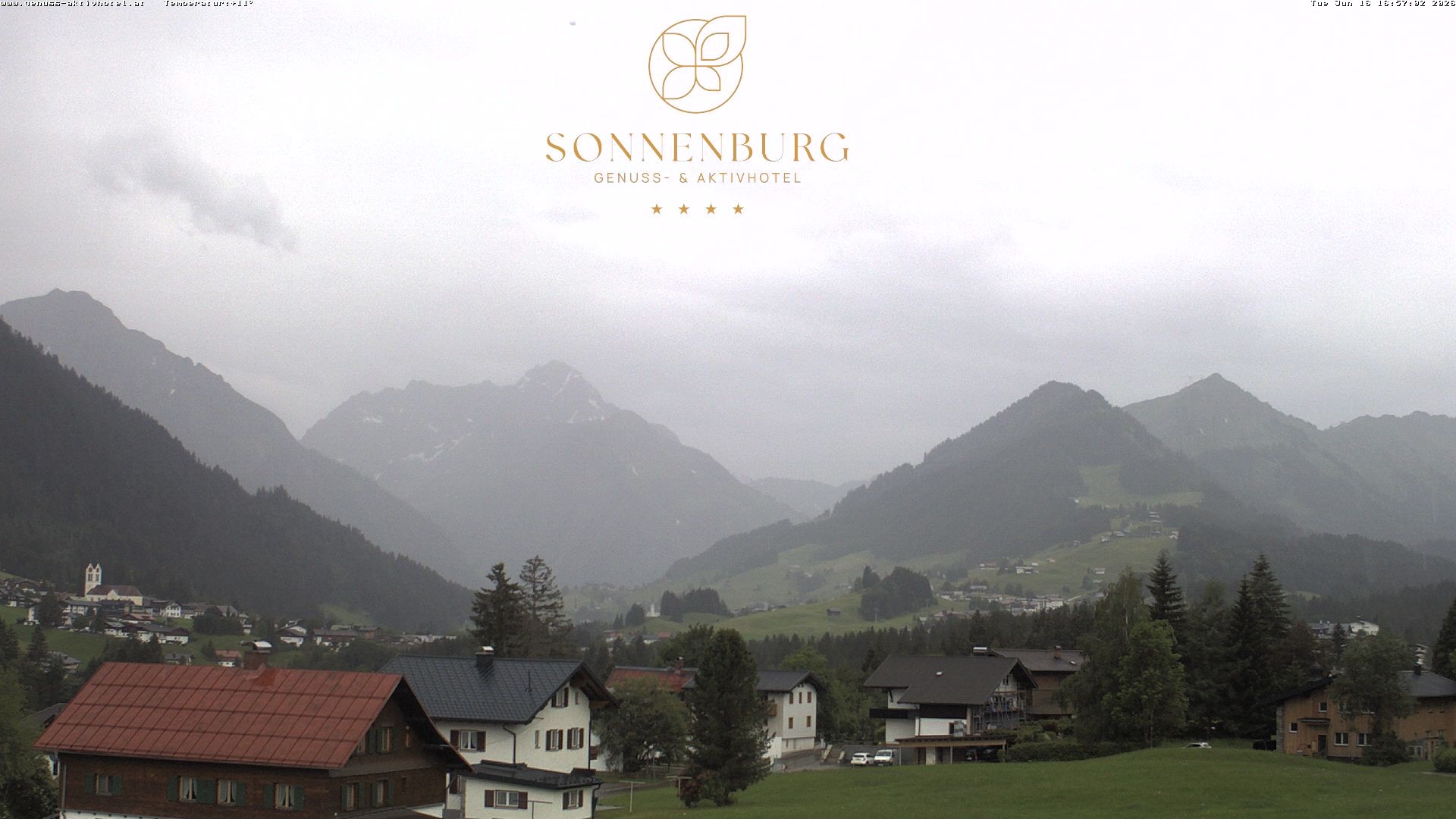 Archived image Webcam Sonnenburg Hotel