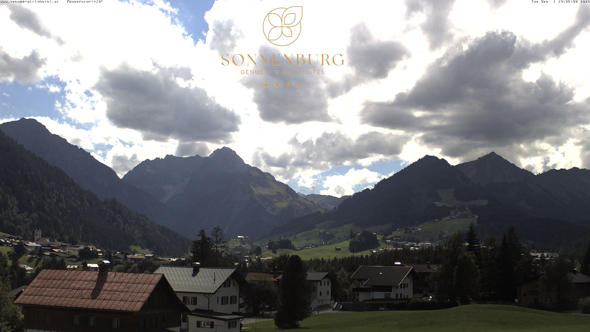 Archived image Webcam Sonnenburg Hotel