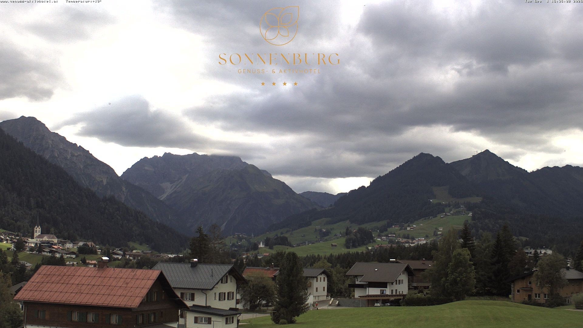 Archived image Webcam Sonnenburg Hotel