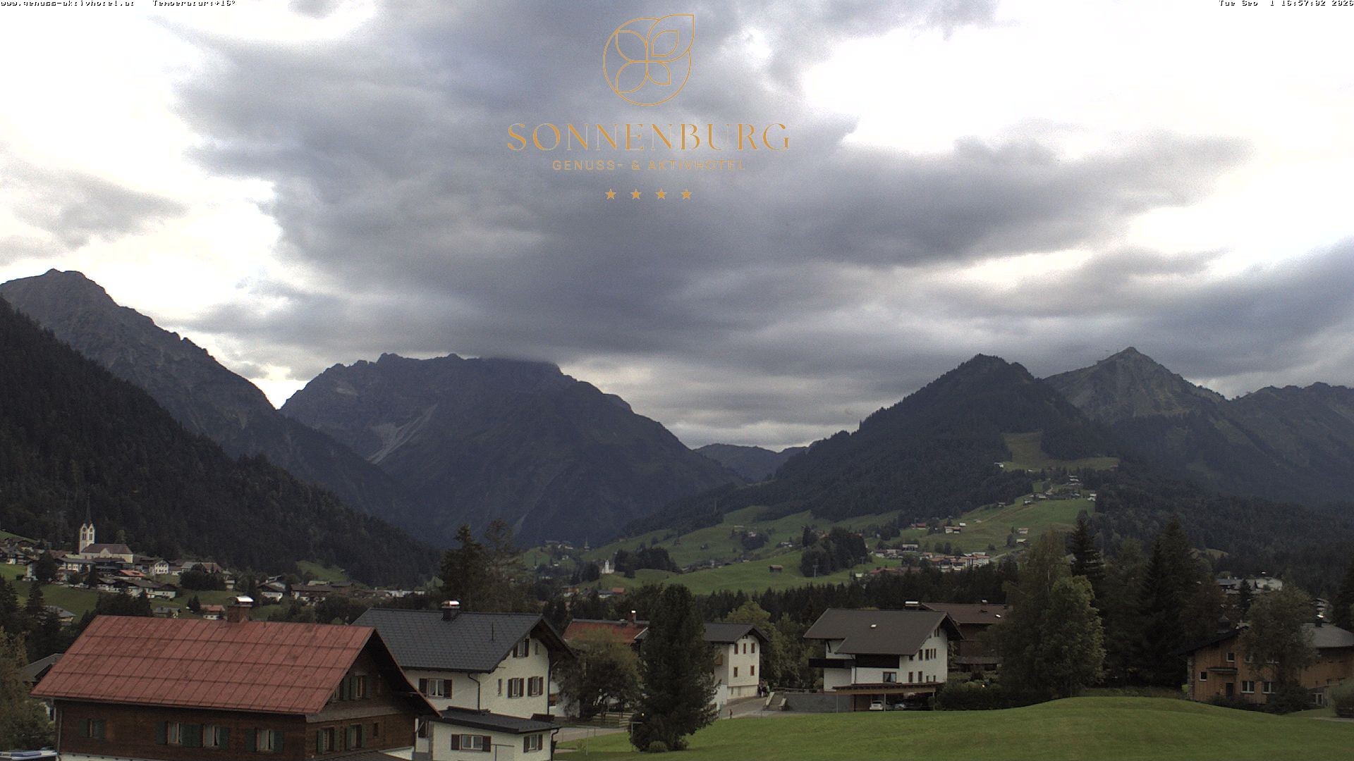 Archived image Webcam Sonnenburg Hotel