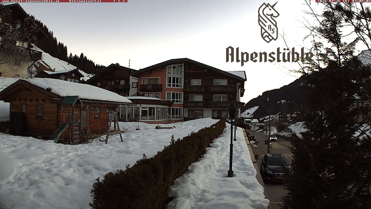 Archived image Webcam Hotel "Alpenstueble"