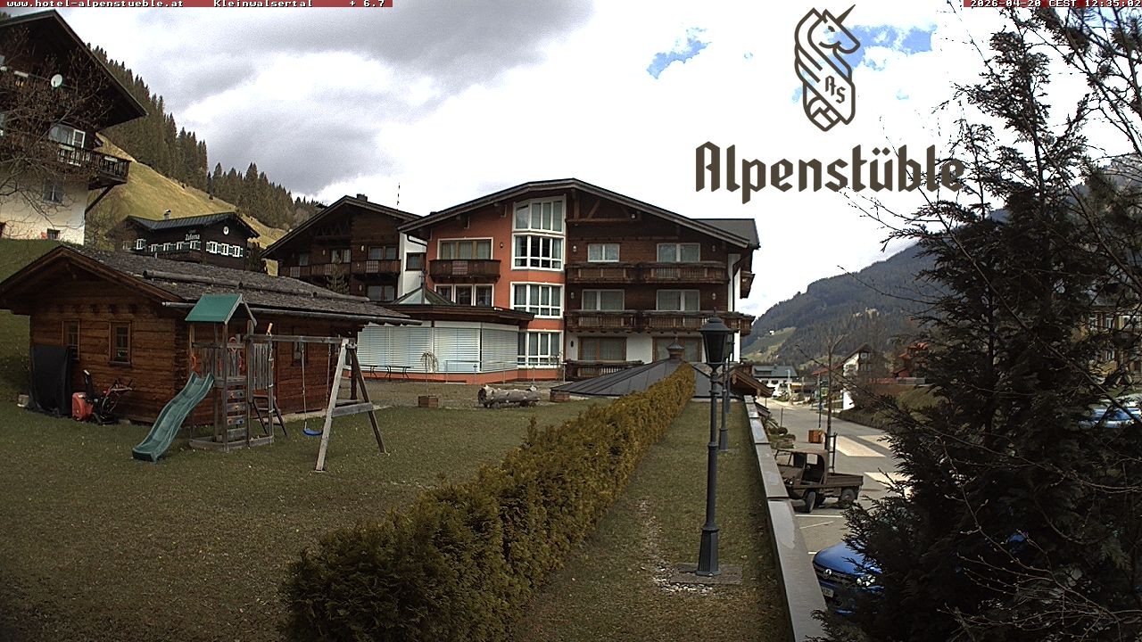 Archived image Webcam Hotel "Alpenstueble"