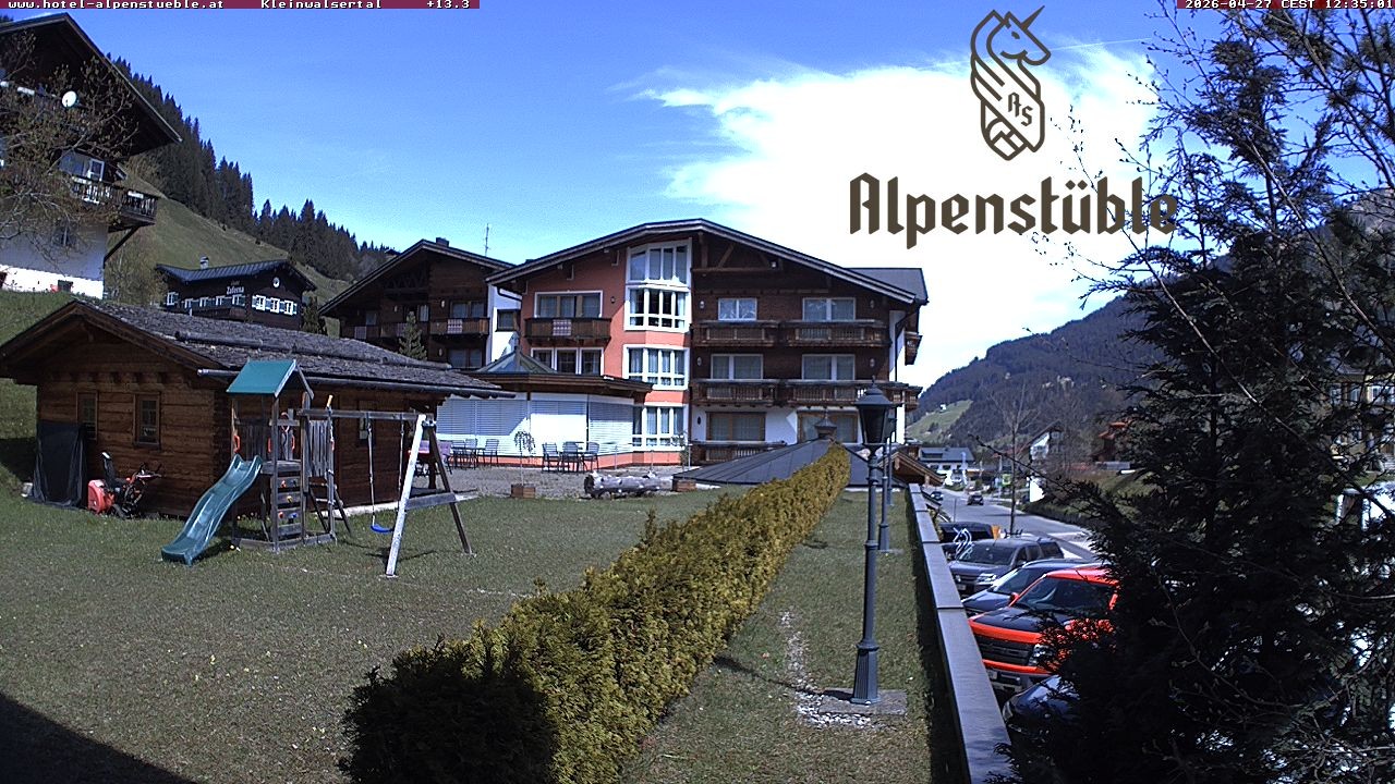 Archived image Webcam Hotel "Alpenstueble"