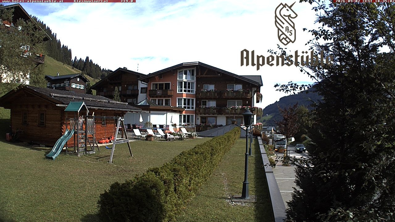 Archived image Webcam Hotel "Alpenstueble"
