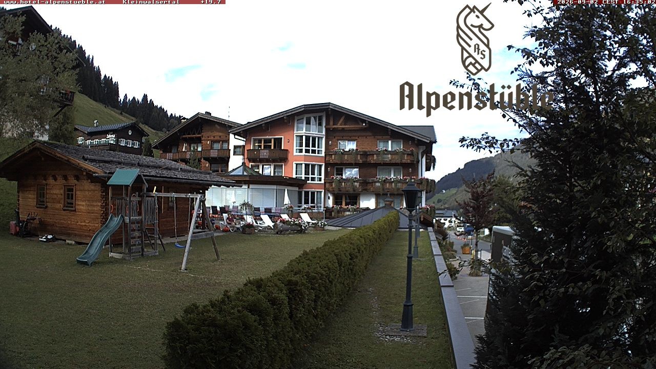 Archived image Webcam Hotel "Alpenstueble"