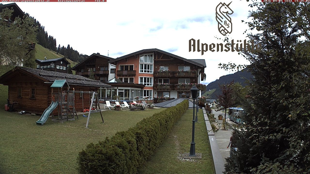 Archived image Webcam Hotel "Alpenstueble"