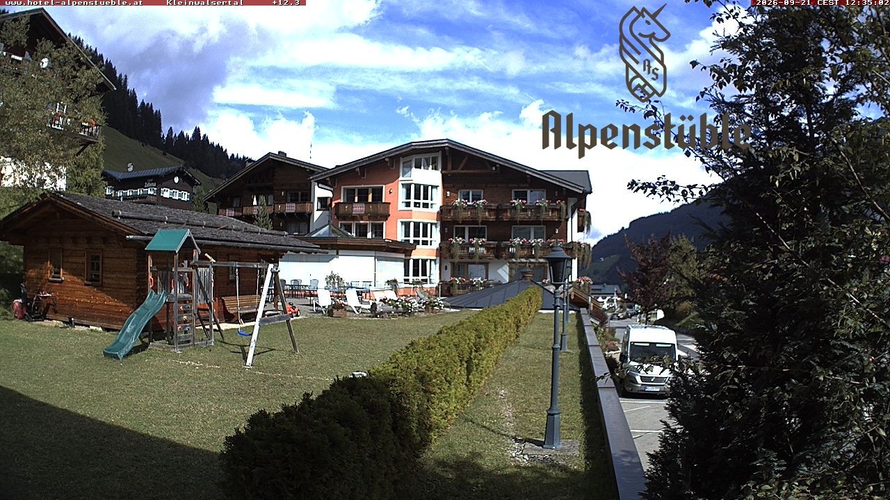 Archived image Webcam Hotel "Alpenstueble"