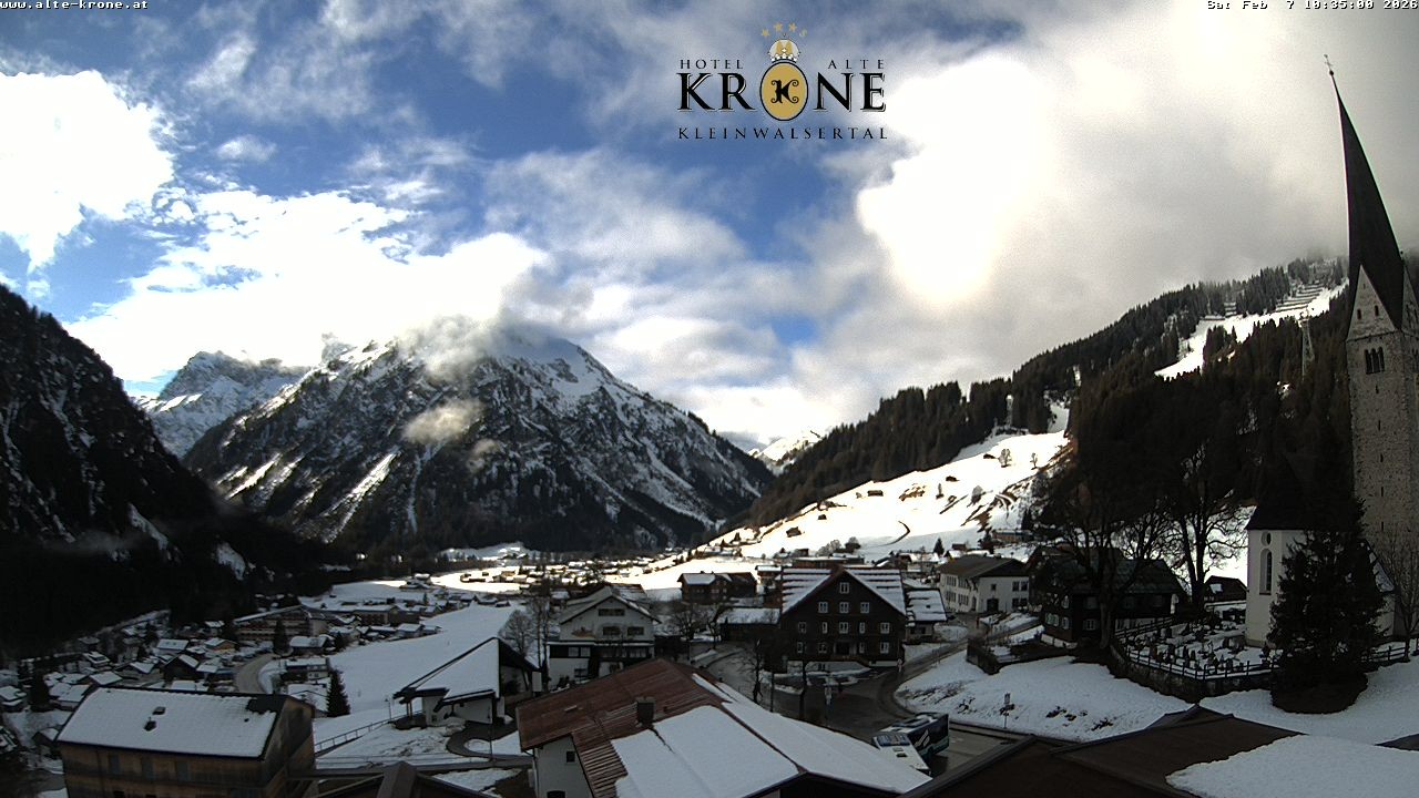 Archived image Webcam Mittelberg - Hotel "Alte Krone"