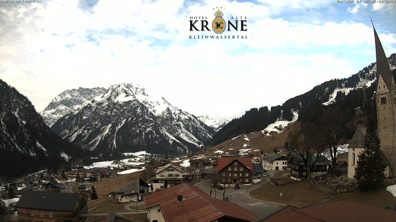 Archived image Webcam Mittelberg - Hotel "Alte Krone"