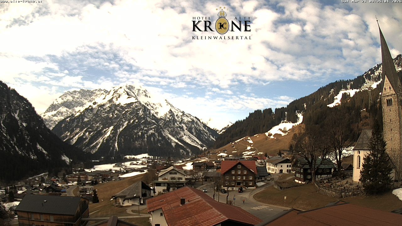 Archived image Webcam Mittelberg - Hotel "Alte Krone"