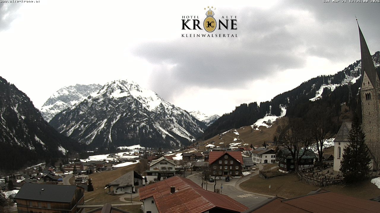 Archived image Webcam Mittelberg - Hotel "Alte Krone"