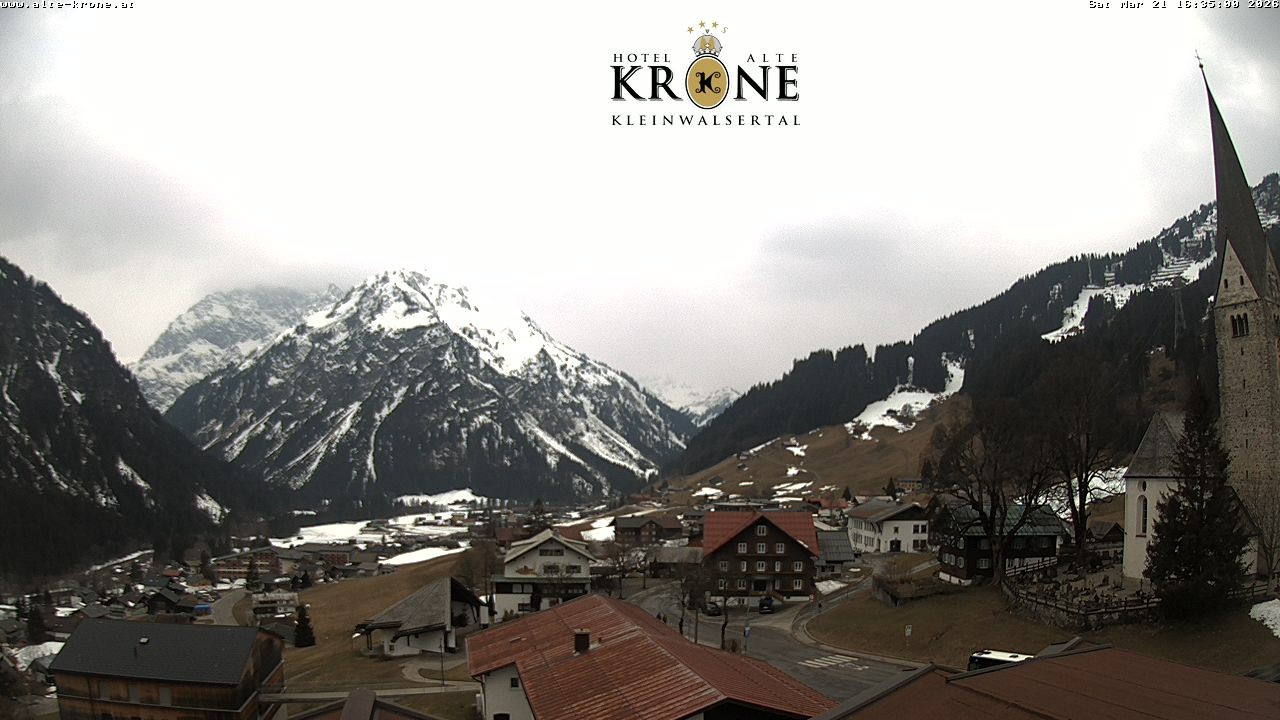 Archived image Webcam Mittelberg - Hotel "Alte Krone"