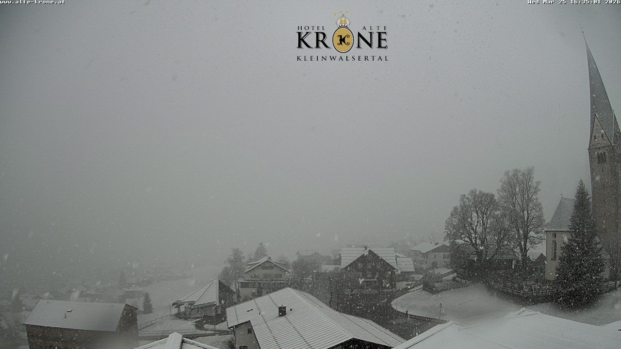 Archived image Webcam Mittelberg - Hotel "Alte Krone"