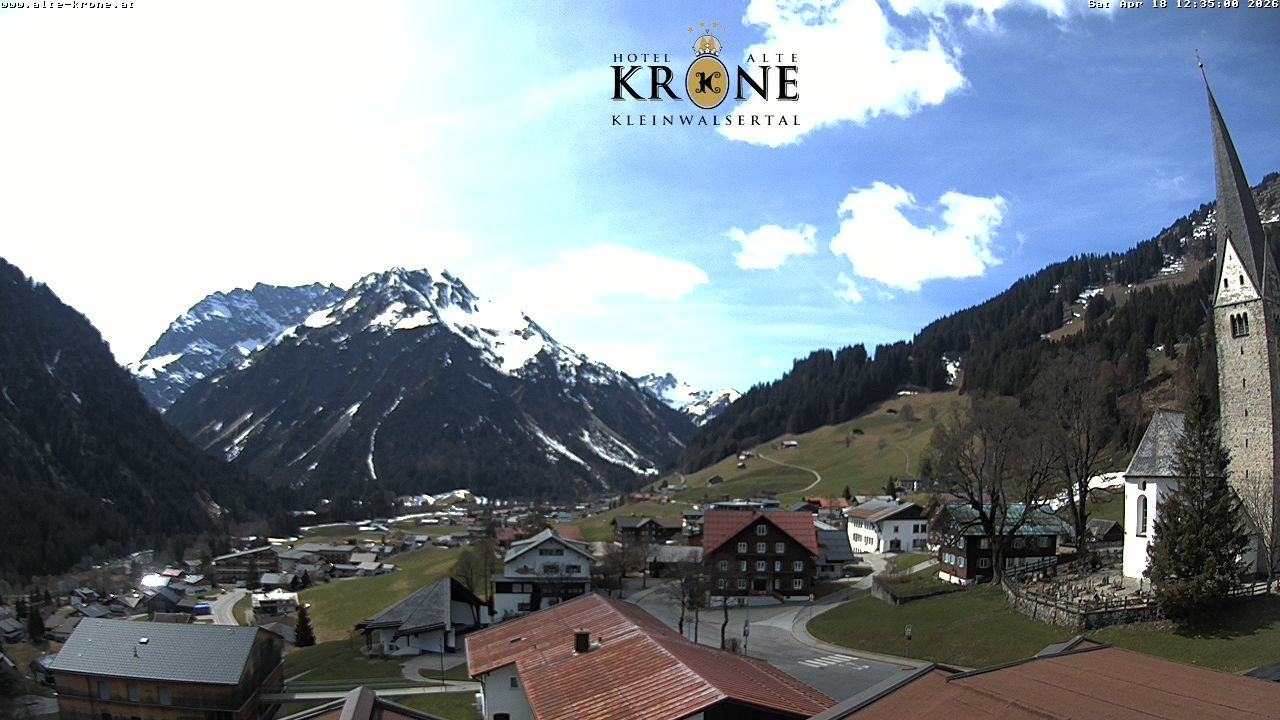 Archived image Webcam Mittelberg - Hotel "Alte Krone"