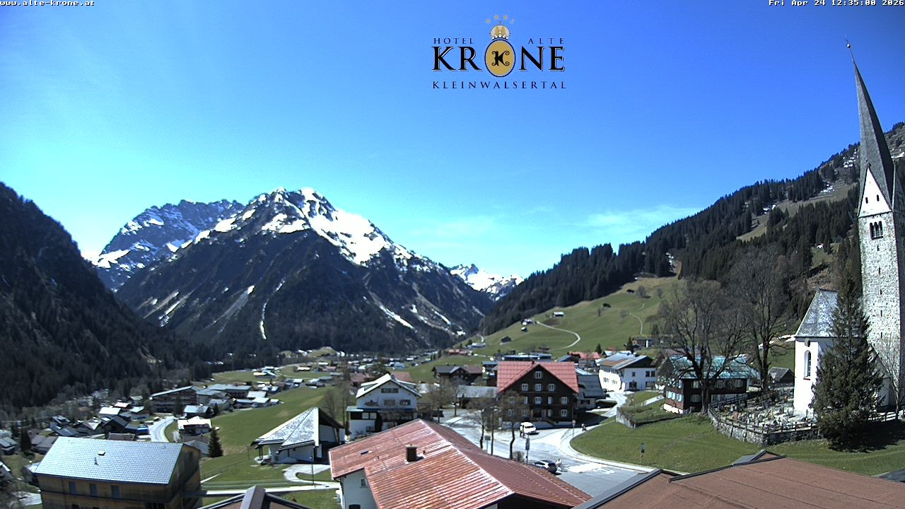 Archived image Webcam Mittelberg - Hotel "Alte Krone"