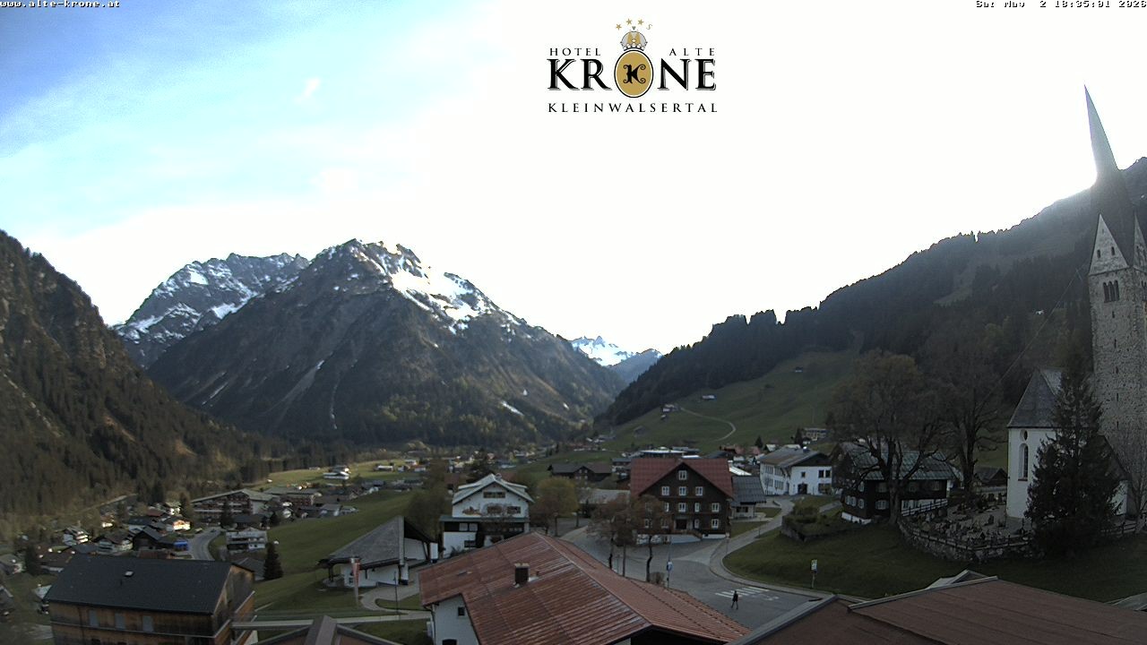Archived image Webcam Mittelberg - Hotel "Alte Krone"