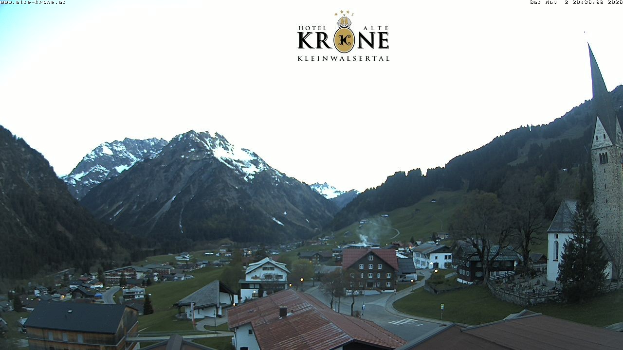 Archived image Webcam Mittelberg - Hotel "Alte Krone"