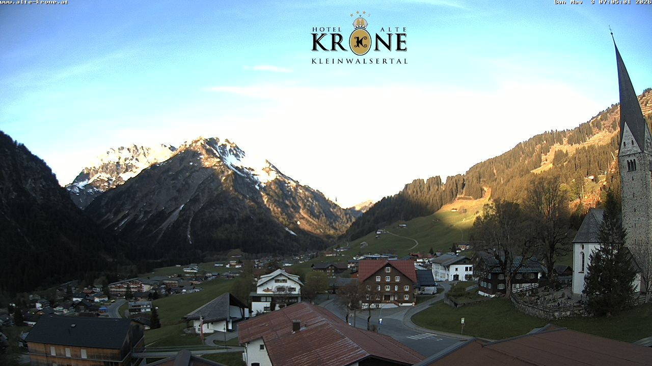 Archived image Webcam Mittelberg - Hotel "Alte Krone"