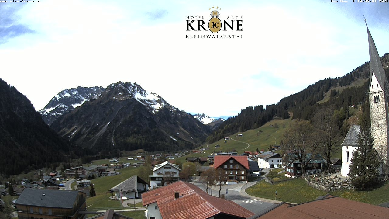 Archived image Webcam Mittelberg - Hotel "Alte Krone"