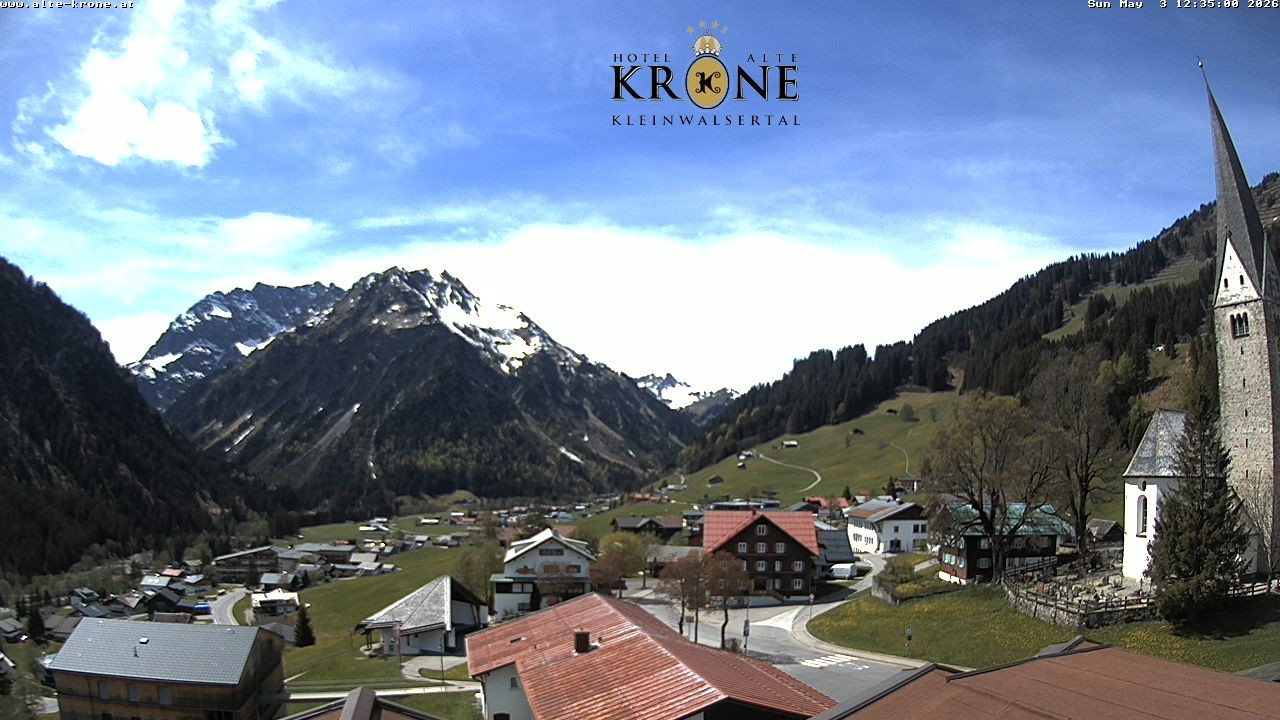 Archived image Webcam Mittelberg - Hotel "Alte Krone"