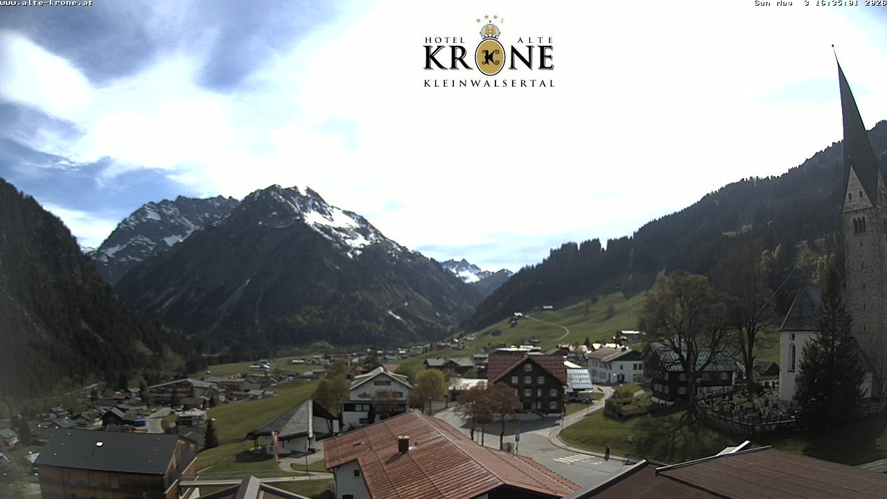 Archived image Webcam Mittelberg - Hotel "Alte Krone"