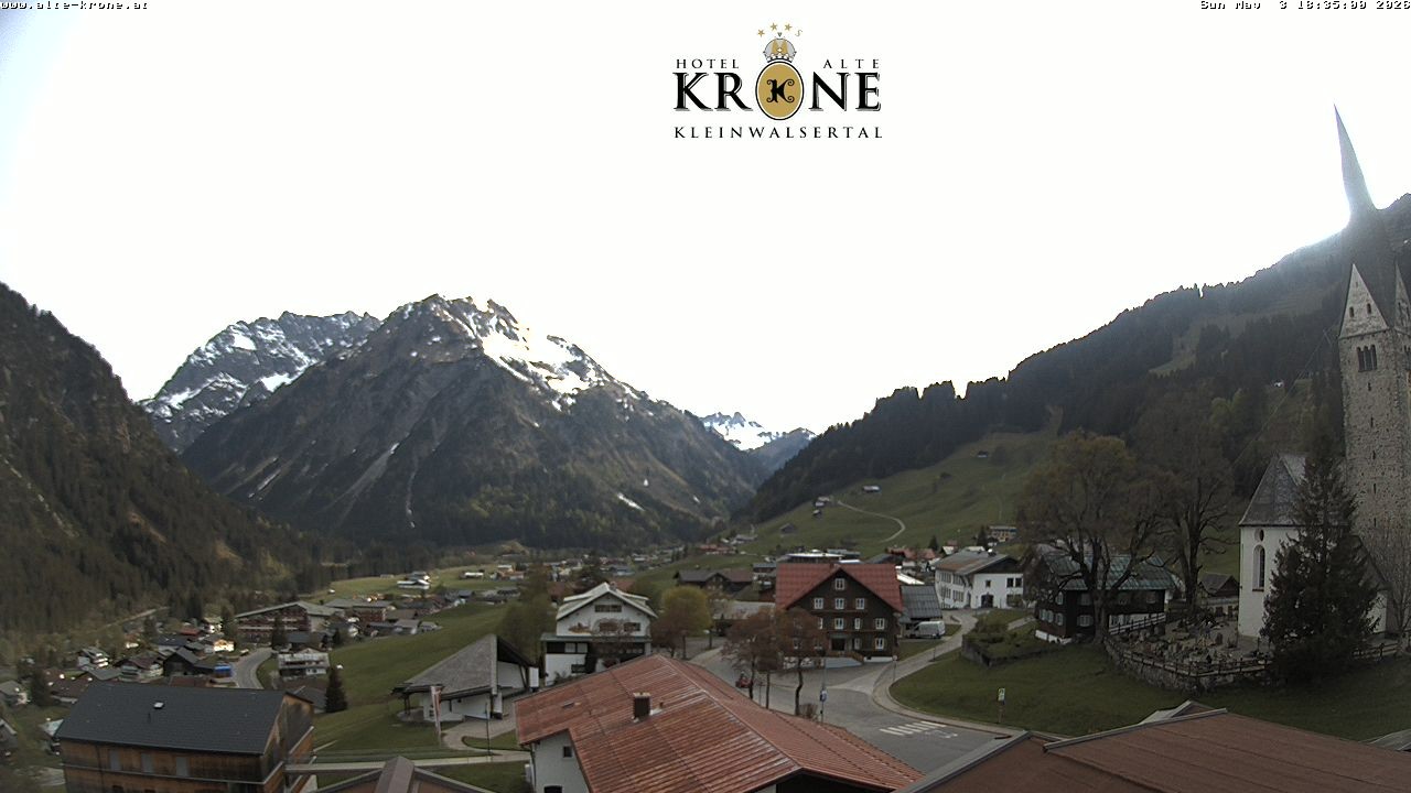 Archived image Webcam Mittelberg - Hotel "Alte Krone"