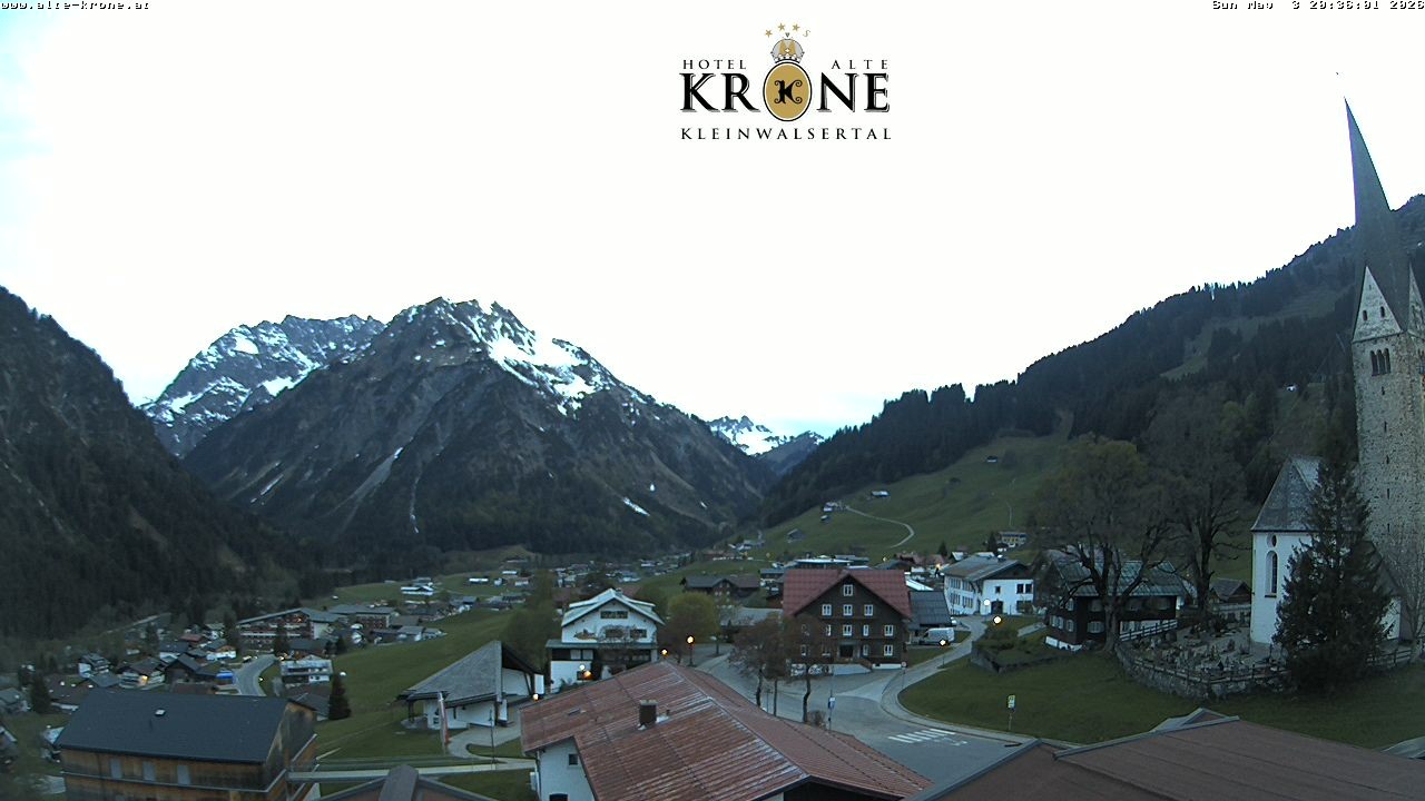 Archived image Webcam Mittelberg - Hotel "Alte Krone"