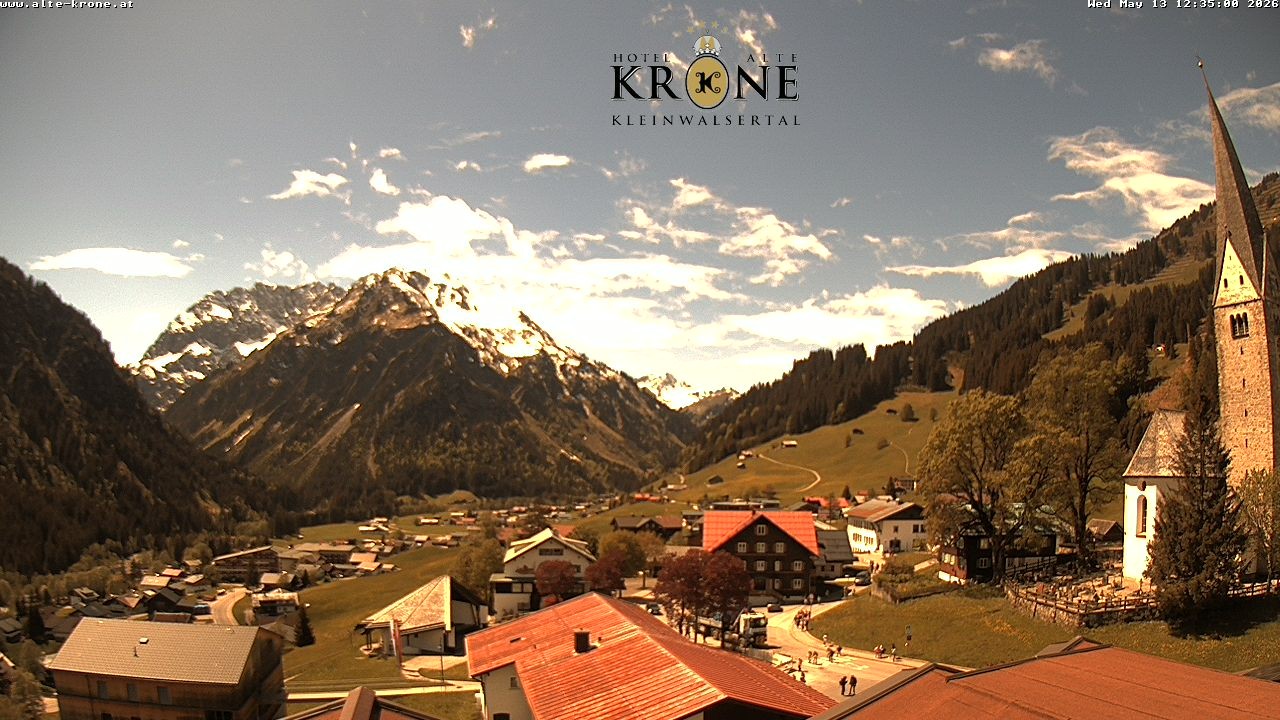 Archived image Webcam Mittelberg - Hotel "Alte Krone"