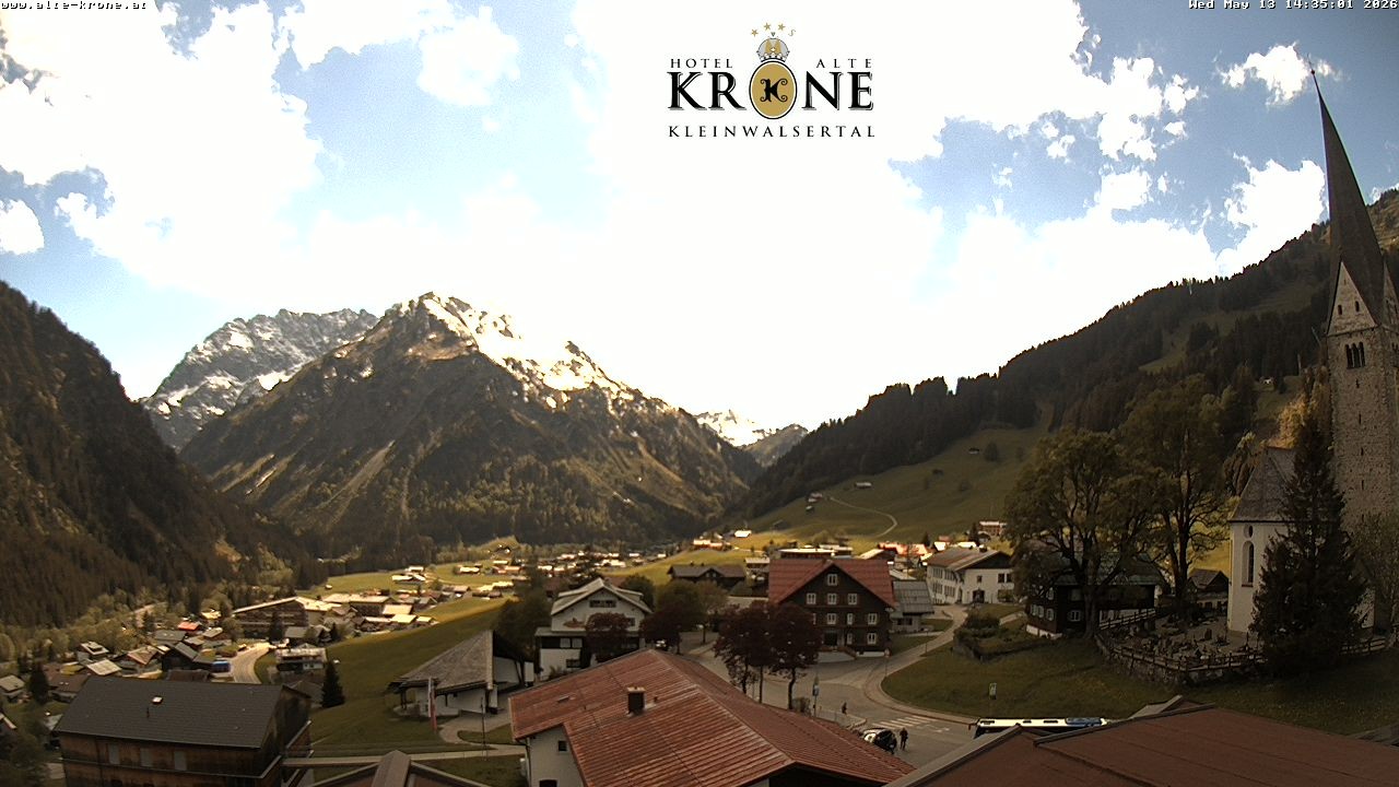 Archived image Webcam Mittelberg - Hotel "Alte Krone"