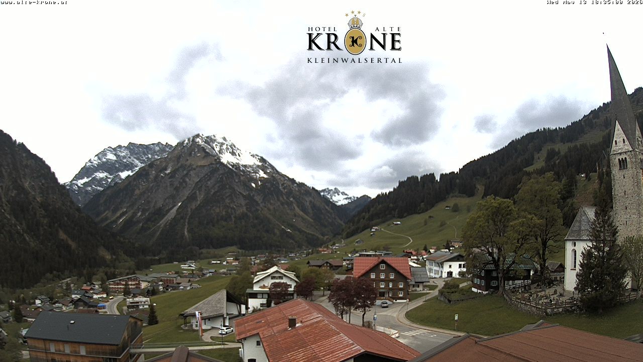 Archived image Webcam Mittelberg - Hotel "Alte Krone"