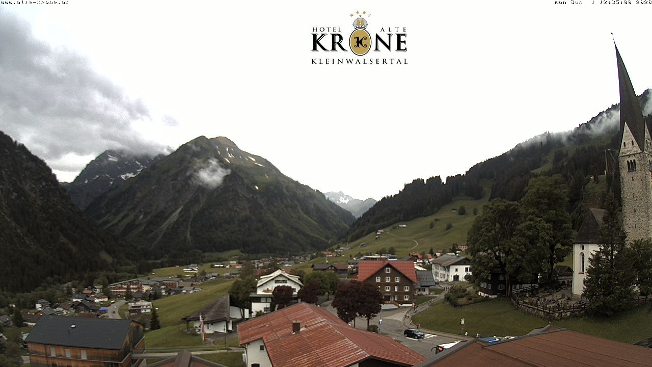 Archived image Webcam Mittelberg - Hotel "Alte Krone"