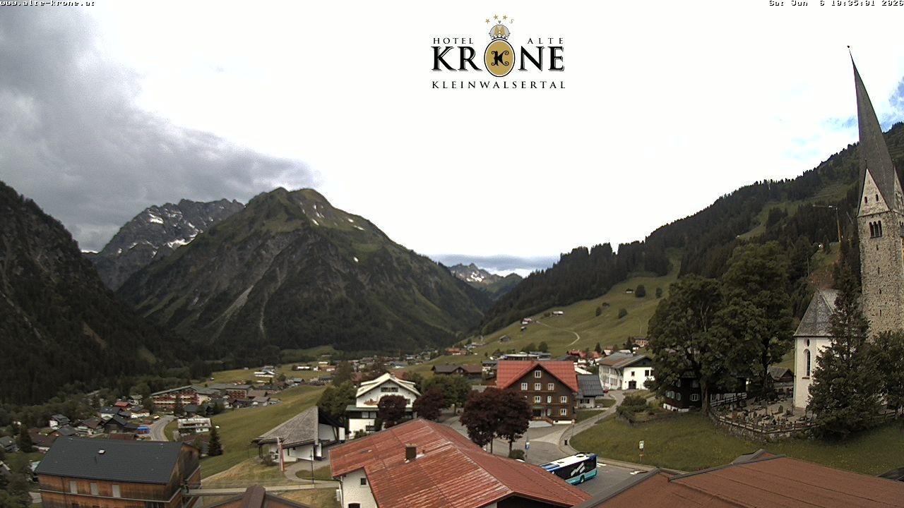 Archived image Webcam Mittelberg - Hotel "Alte Krone"