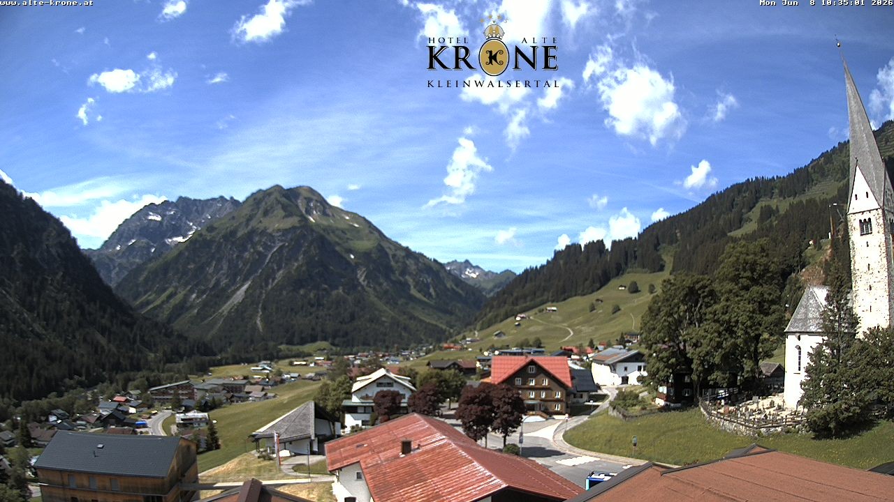 Archived image Webcam Mittelberg - Hotel "Alte Krone"