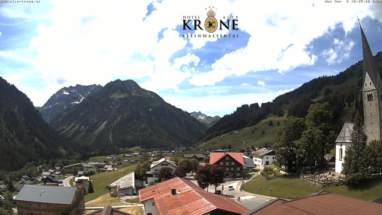 Archived image Webcam Mittelberg - Hotel "Alte Krone"
