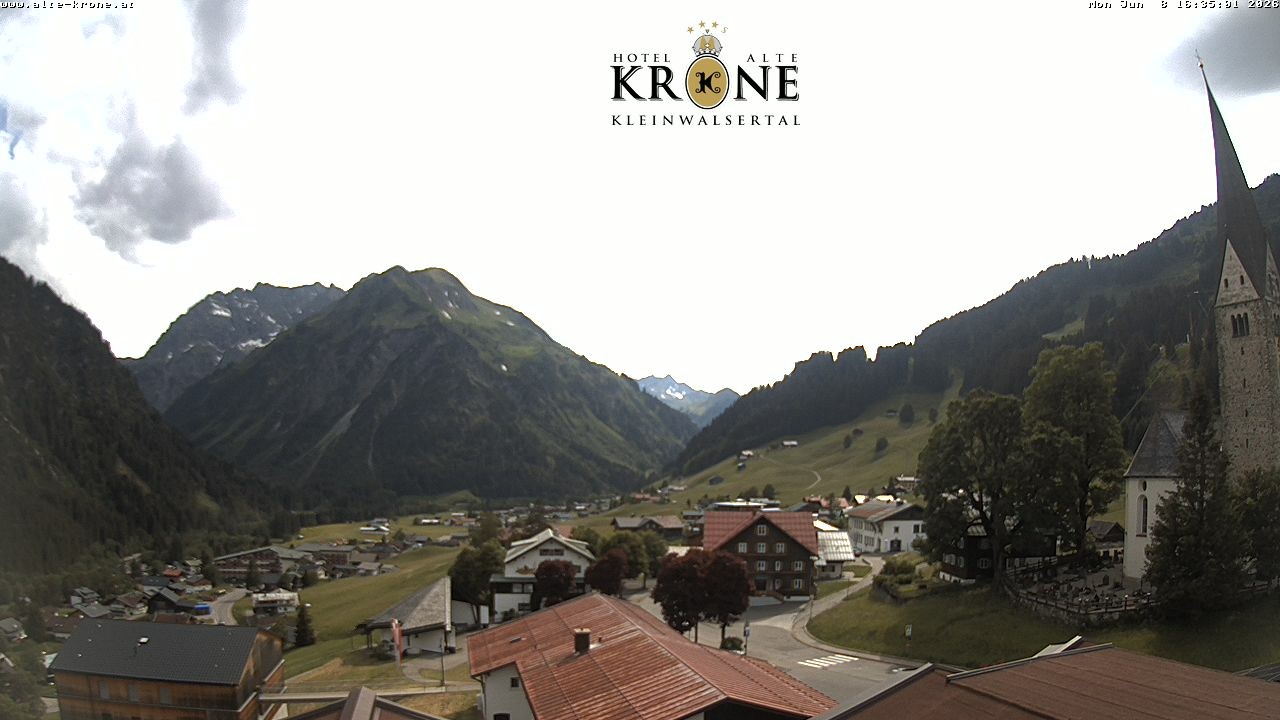 Archived image Webcam Mittelberg - Hotel "Alte Krone"