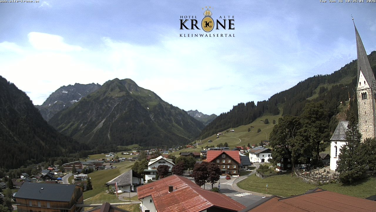 Archived image Webcam Mittelberg - Hotel "Alte Krone"